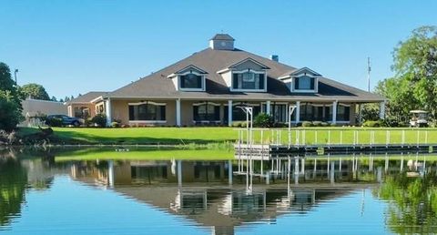 Photo of 701 E 60 Highway, Plant City, FL 33567 (MLS # L4952200)