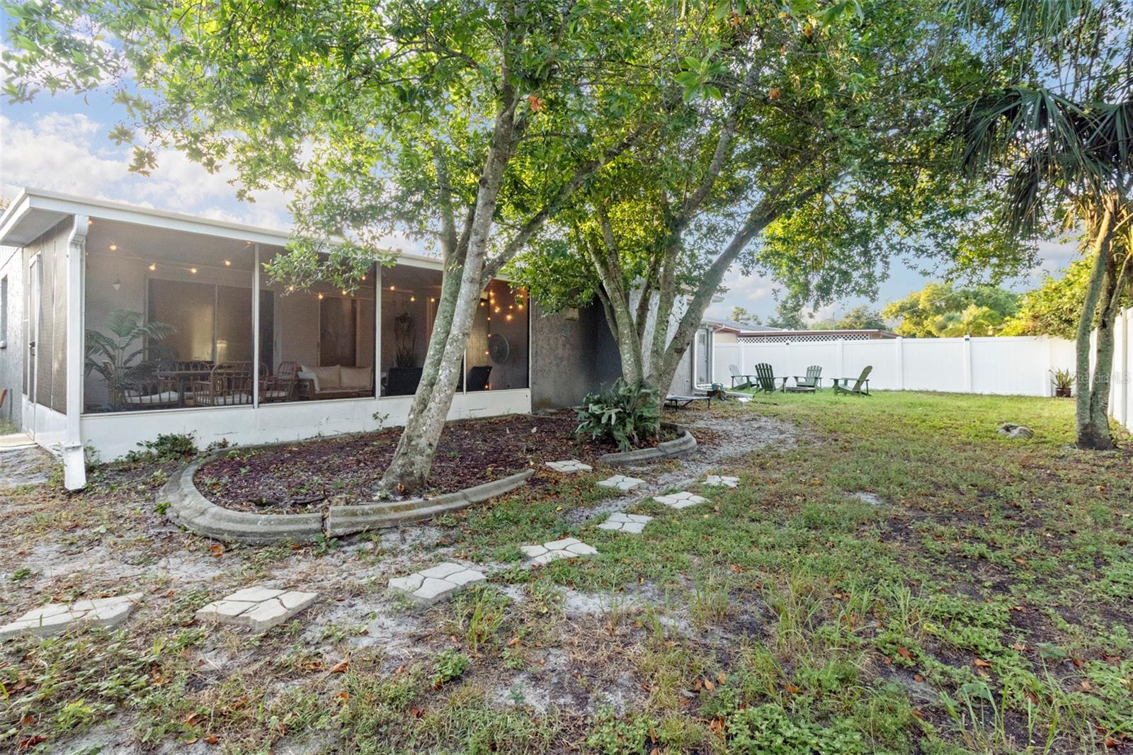 BEACON SQUARE - Residential