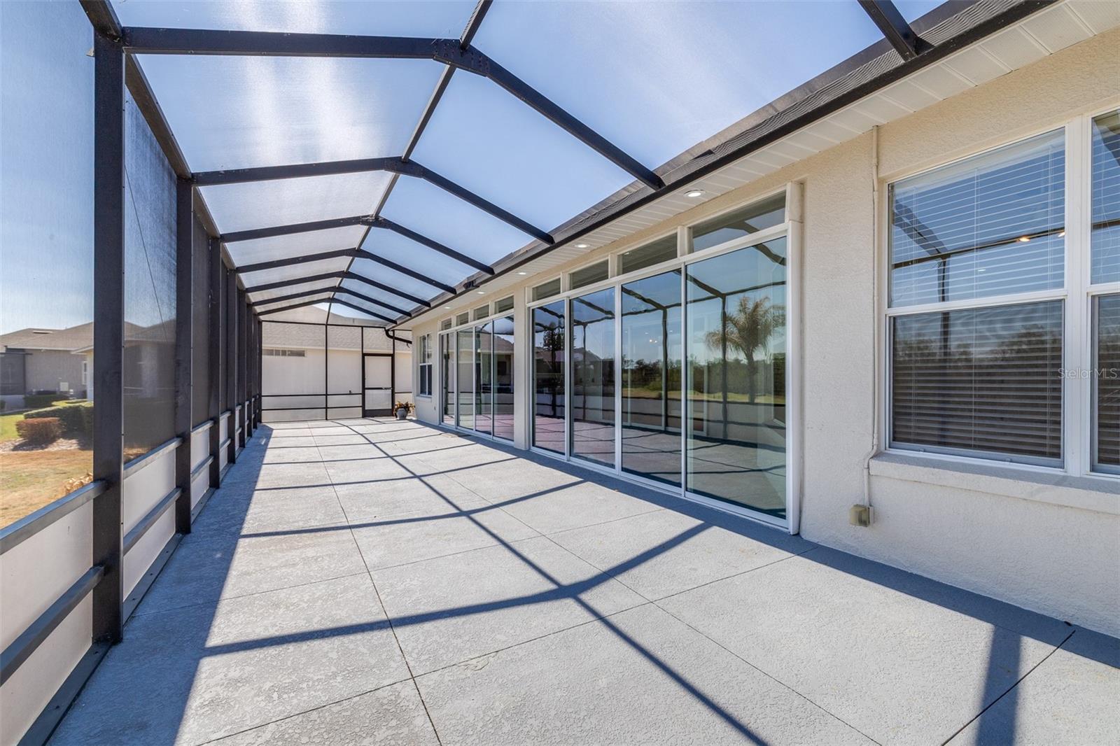 HUNTINGTON HILLS - Residential