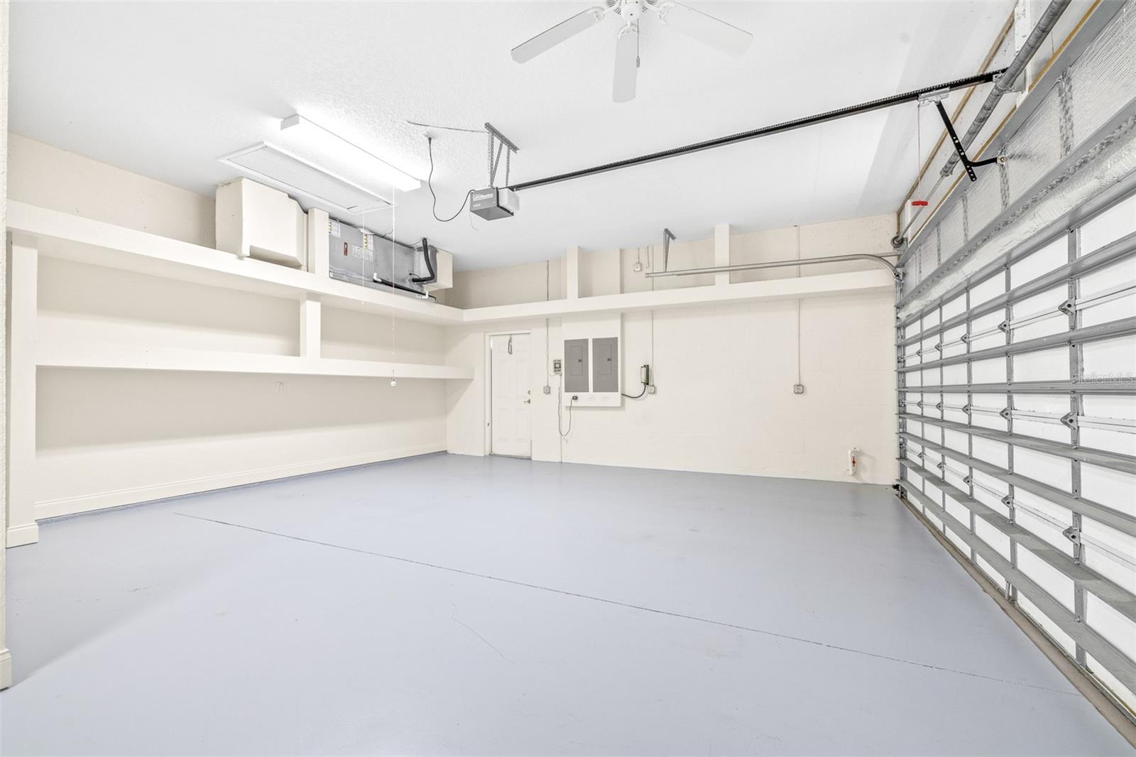 HUNTINGTON HILLS - Residential