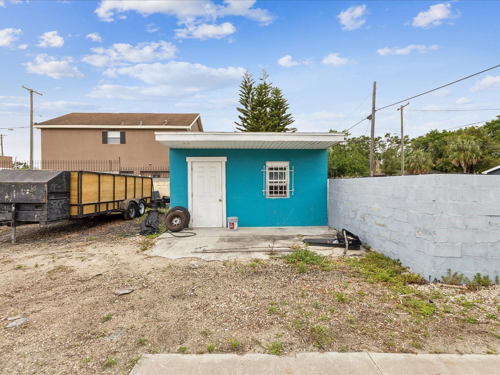 BELLMONT HEIGHTS - Commercial Sale