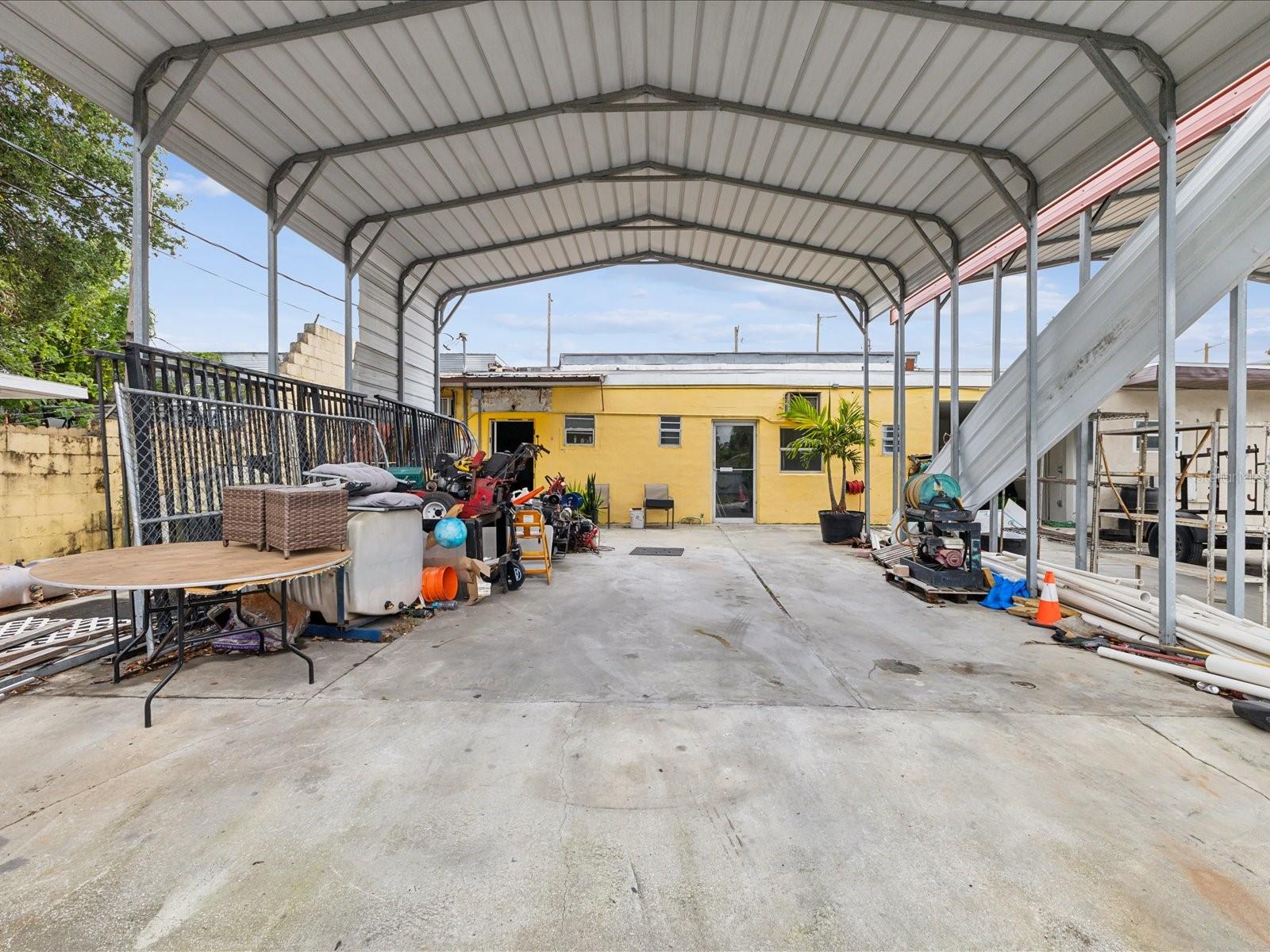 BELLMONT HEIGHTS - Commercial Sale