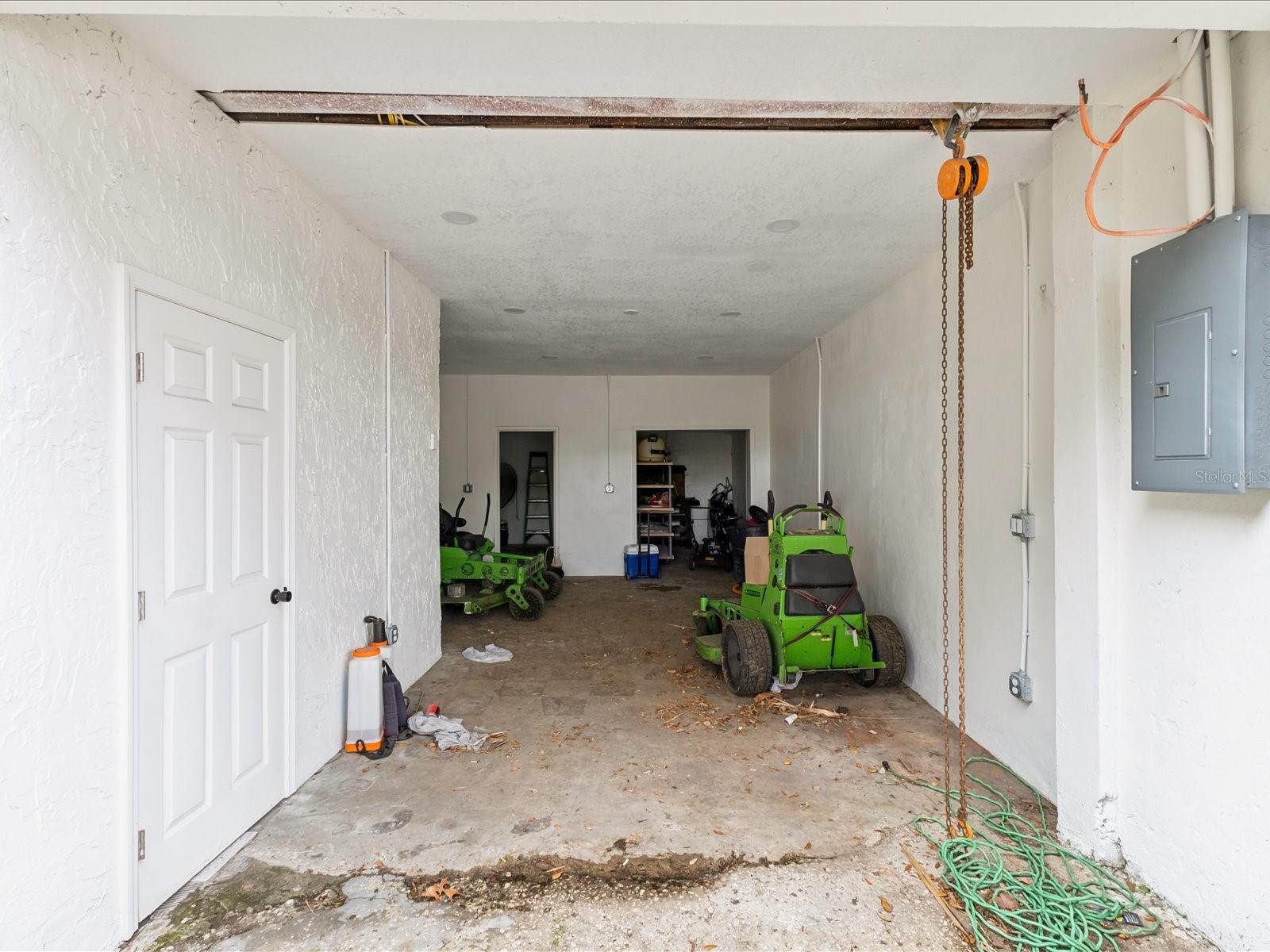 BELLMONT HEIGHTS - Commercial Sale