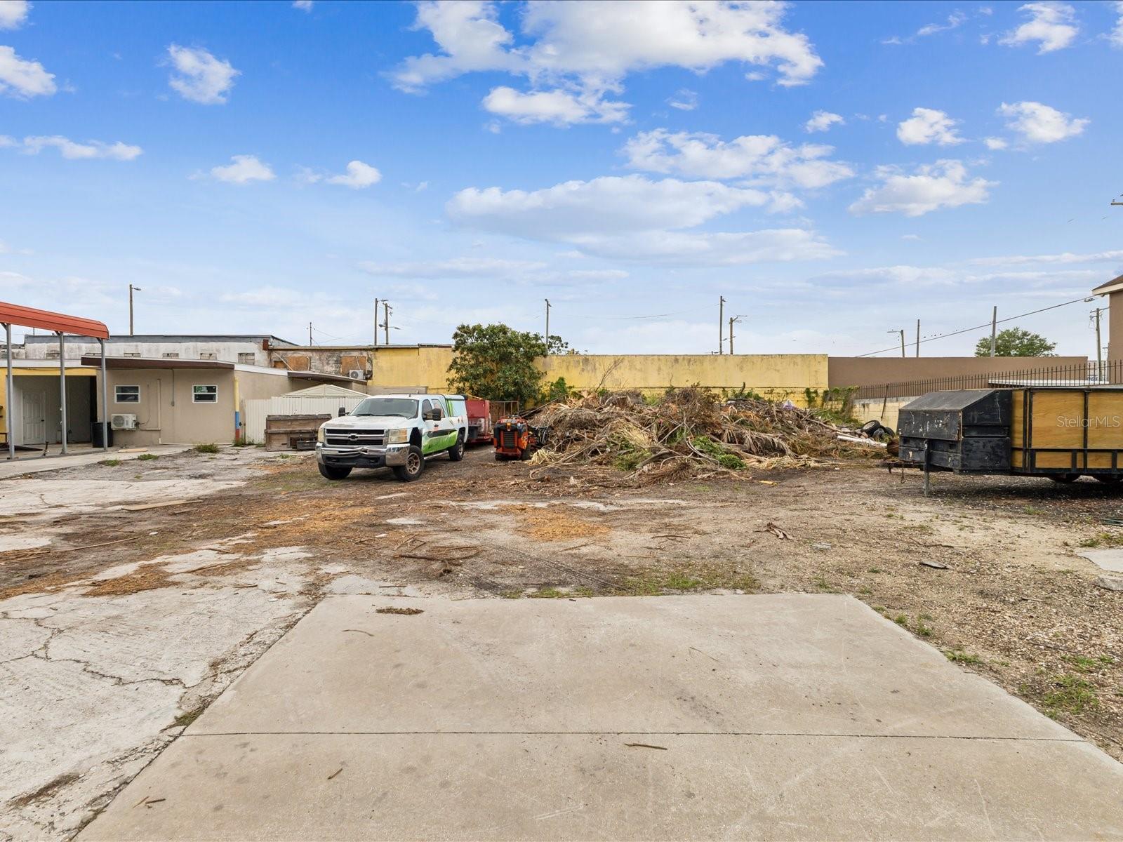 BELLMONT HEIGHTS - Commercial Sale