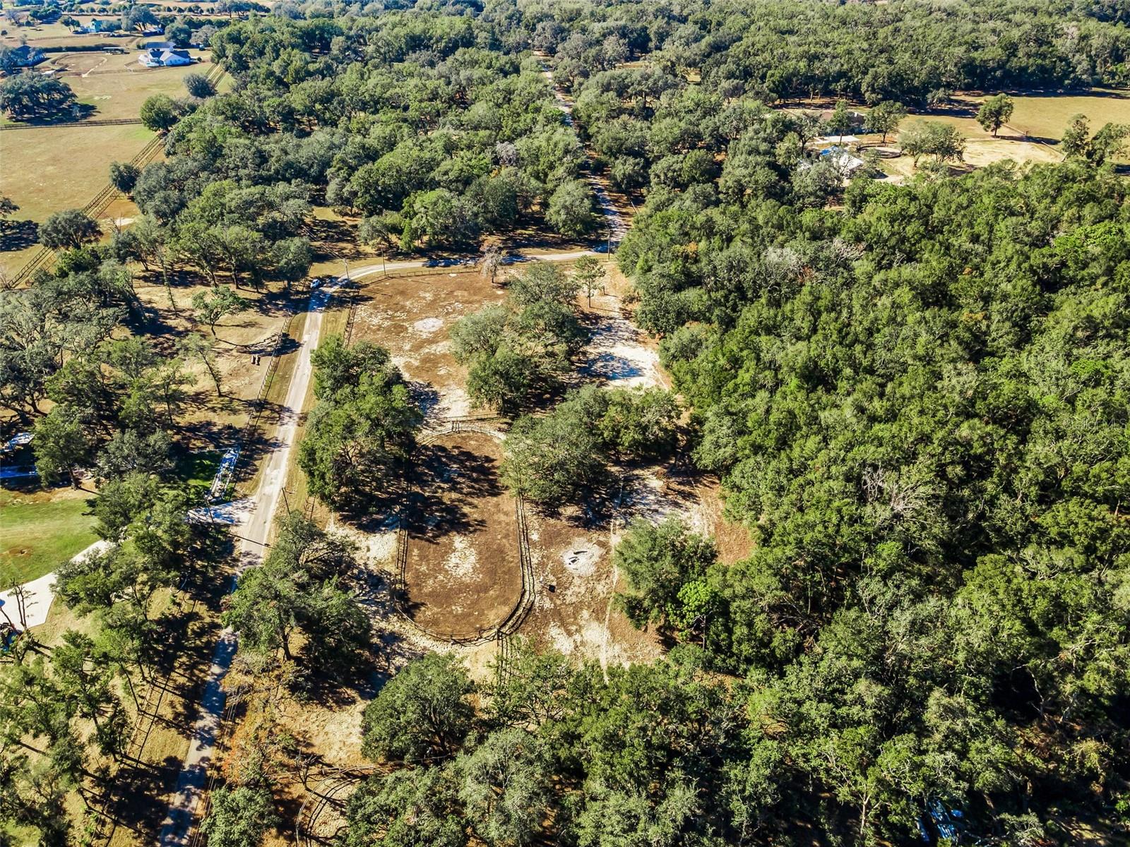 TRILBY TRAILS - Land