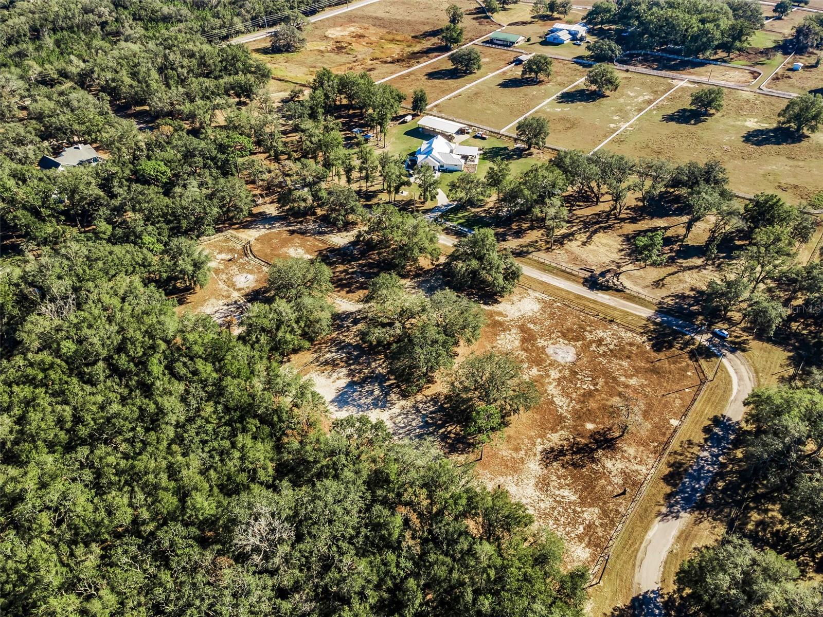 TRILBY TRAILS - Land