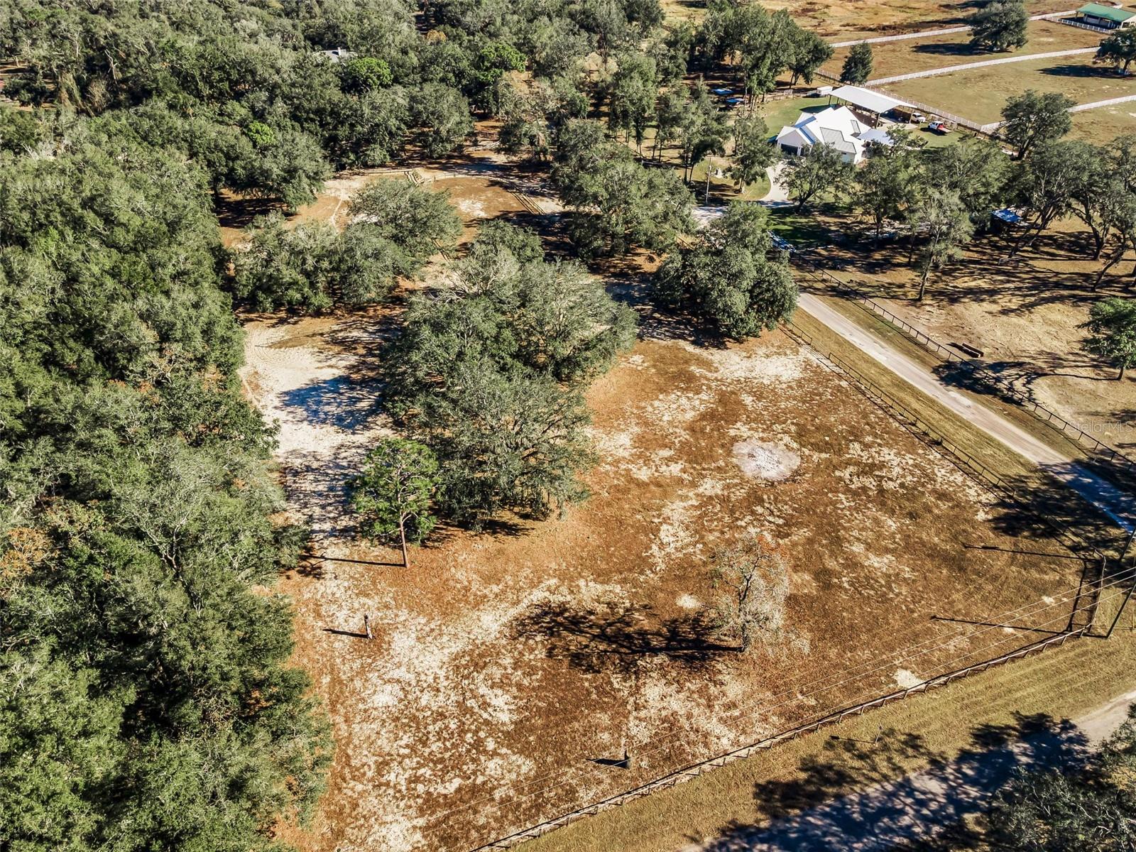 TRILBY TRAILS - Land