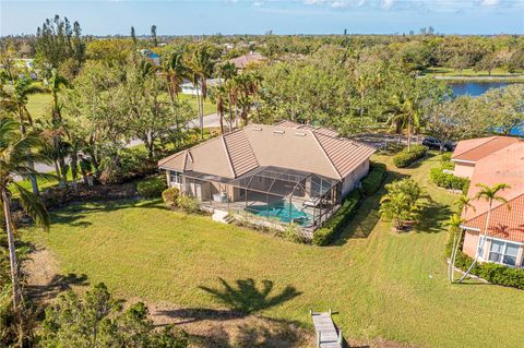 A home in PALMETTO