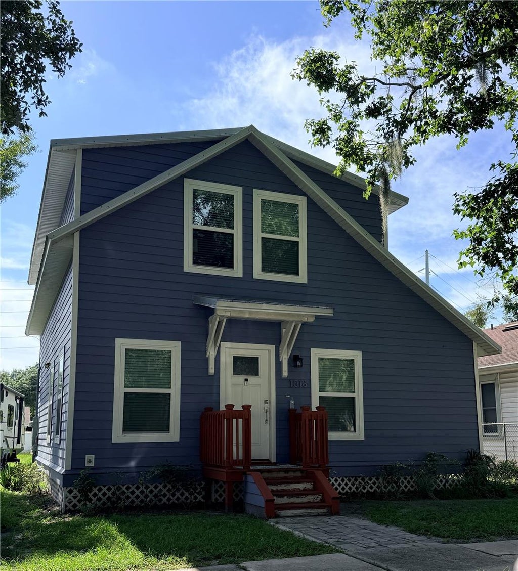 Photo of 1018 Missouri Avenue, Saint Cloud, FL 34769 (MLS # S5155838)