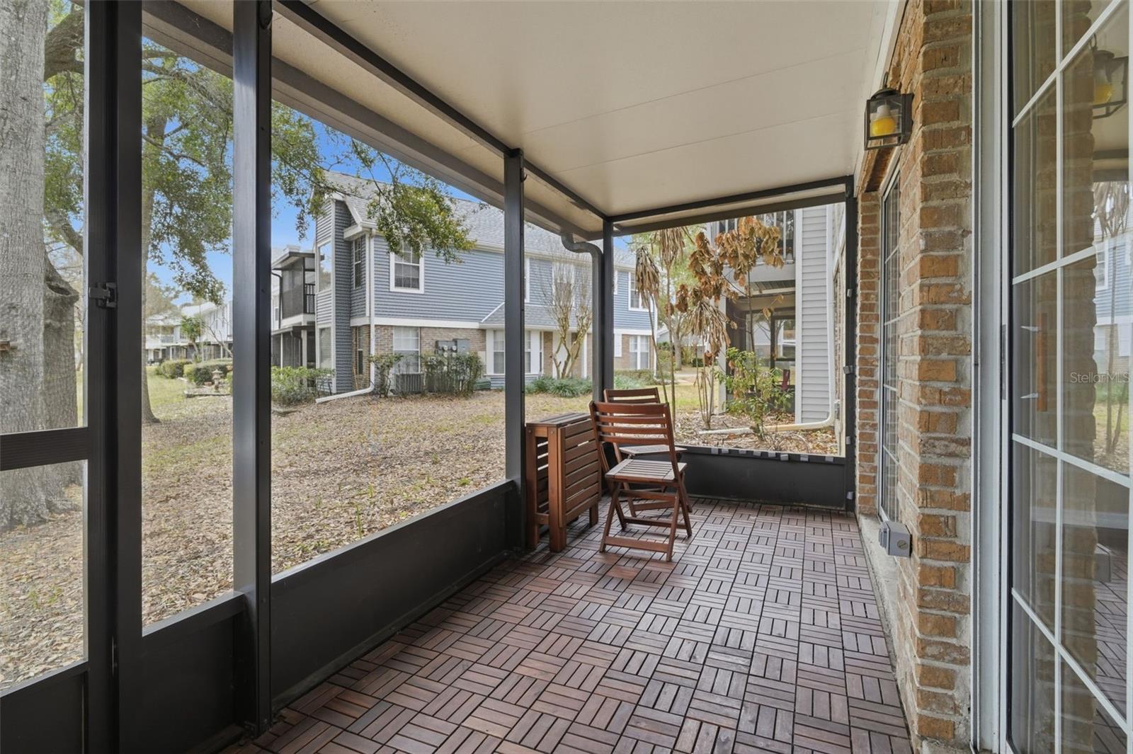 COACH HOMES AT MARINERS VILLAGE - Residential Lease