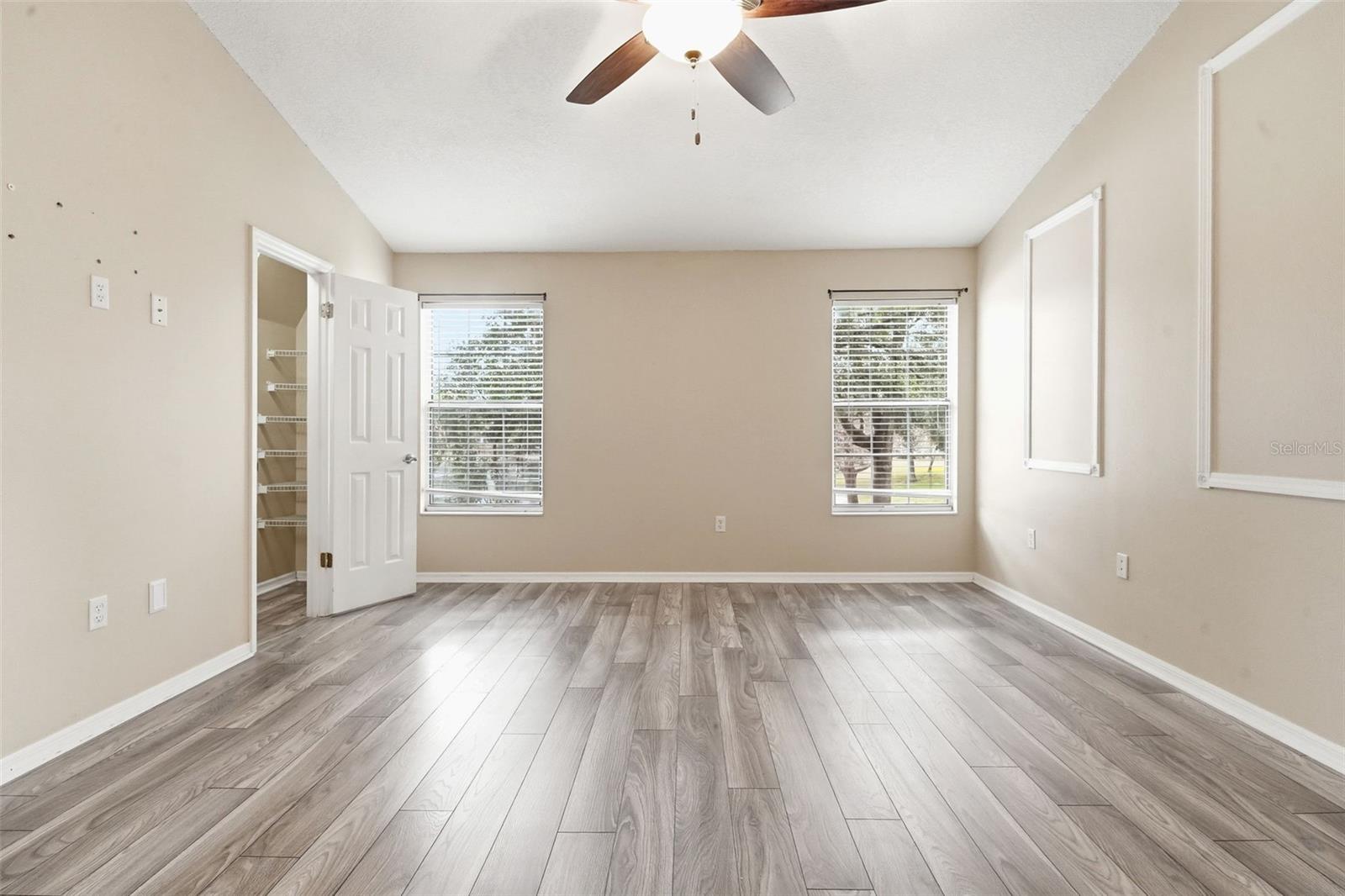 COACH HOMES AT MARINERS VILLAGE - Residential Lease