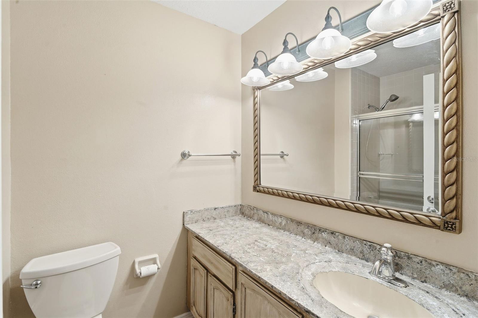 COACH HOMES AT MARINERS VILLAGE - Residential Lease