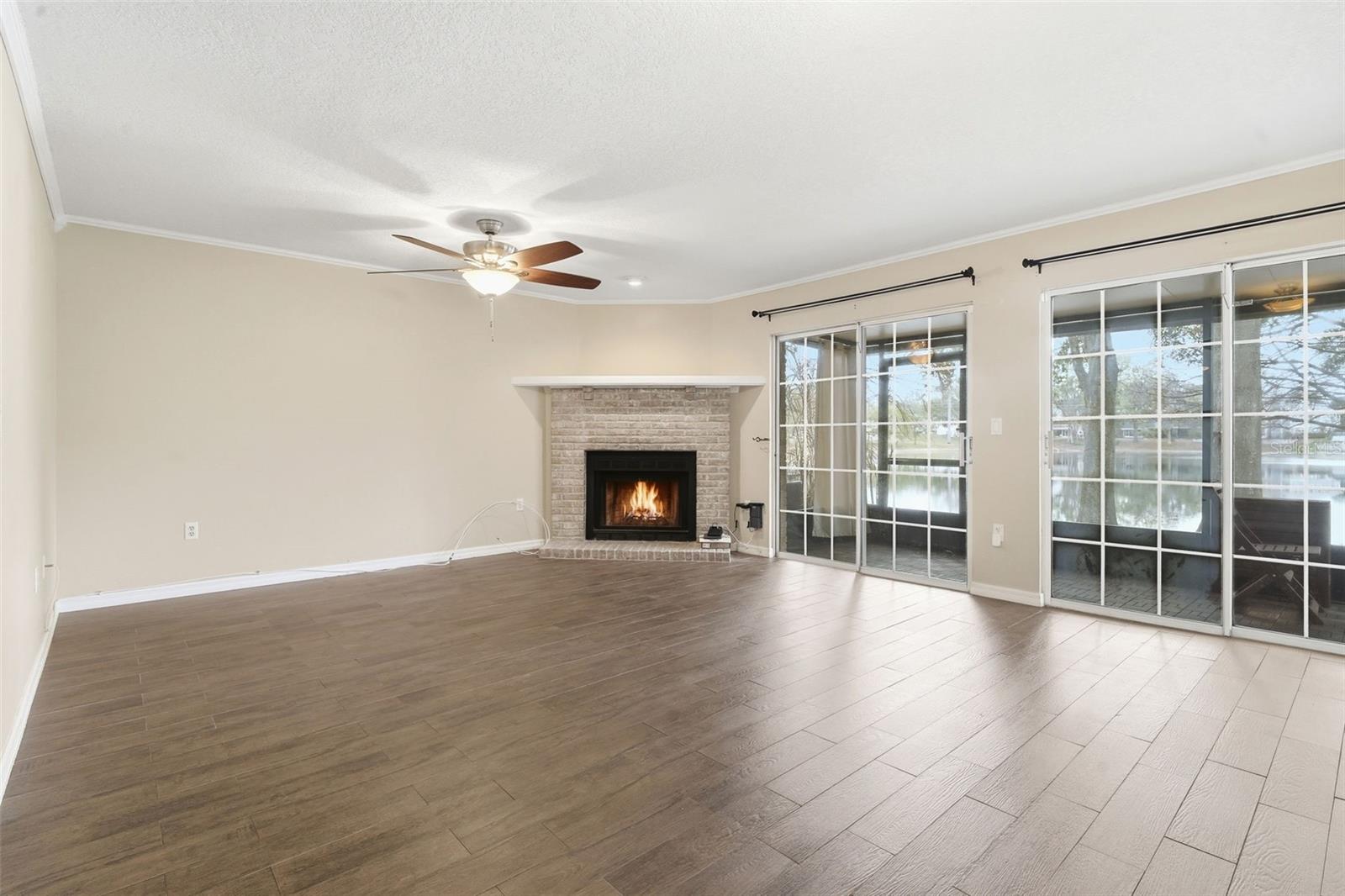 COACH HOMES AT MARINERS VILLAGE - Residential Lease