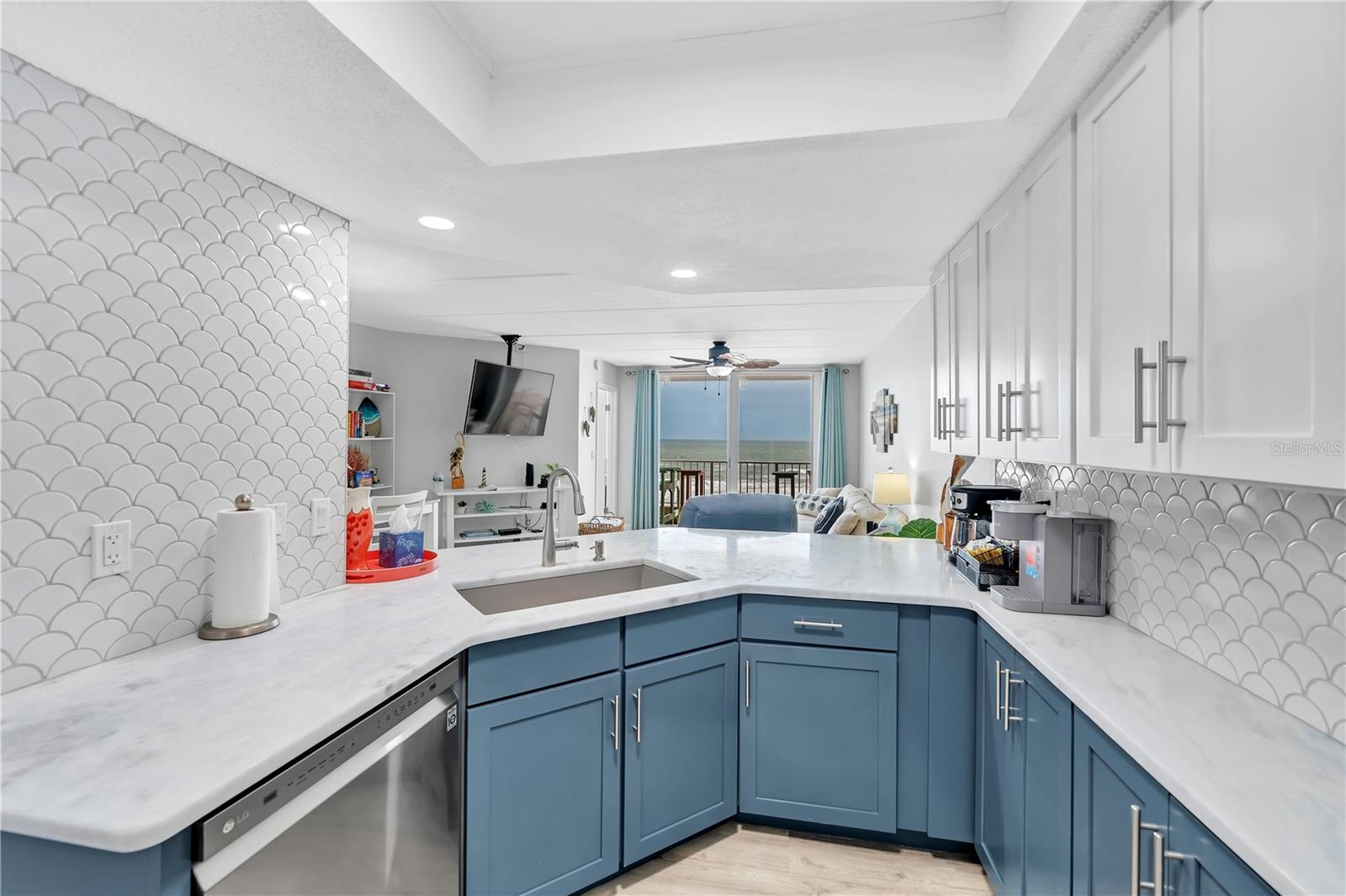 4453 S ATLANTIC AVENUE 706