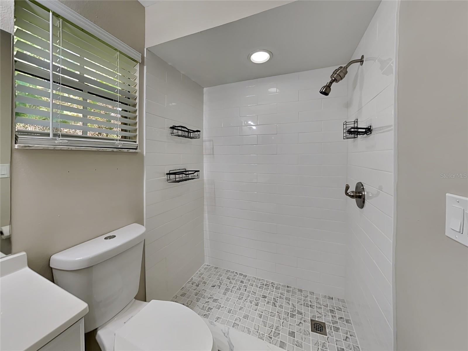 PLANTATION ESTATES UNIT 02 - Residential Lease