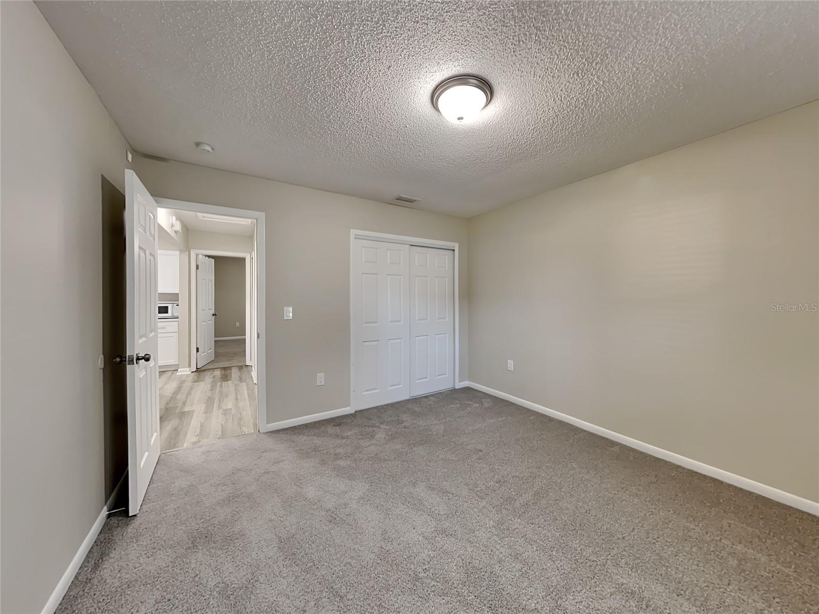 PLANTATION ESTATES UNIT 02 - Residential Lease