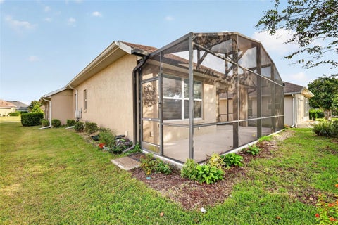 Tiny photo for 2009 Bayside Avenue, Mount Dora, FL 32757 (MLS # G5118466)