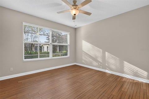 Tiny photo for 2009 Bayside Avenue, Mount Dora, FL 32757 (MLS # G5118466)