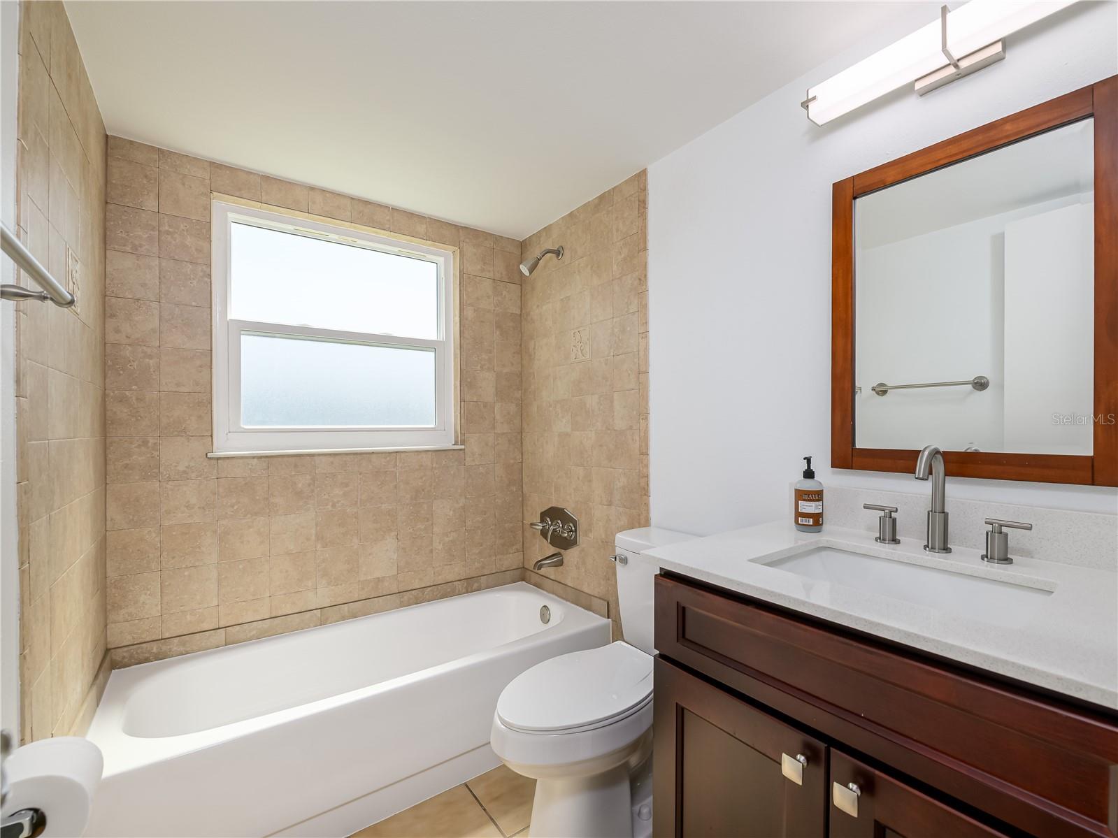 HENDERSON ROAD SUB UNI - Residential Lease