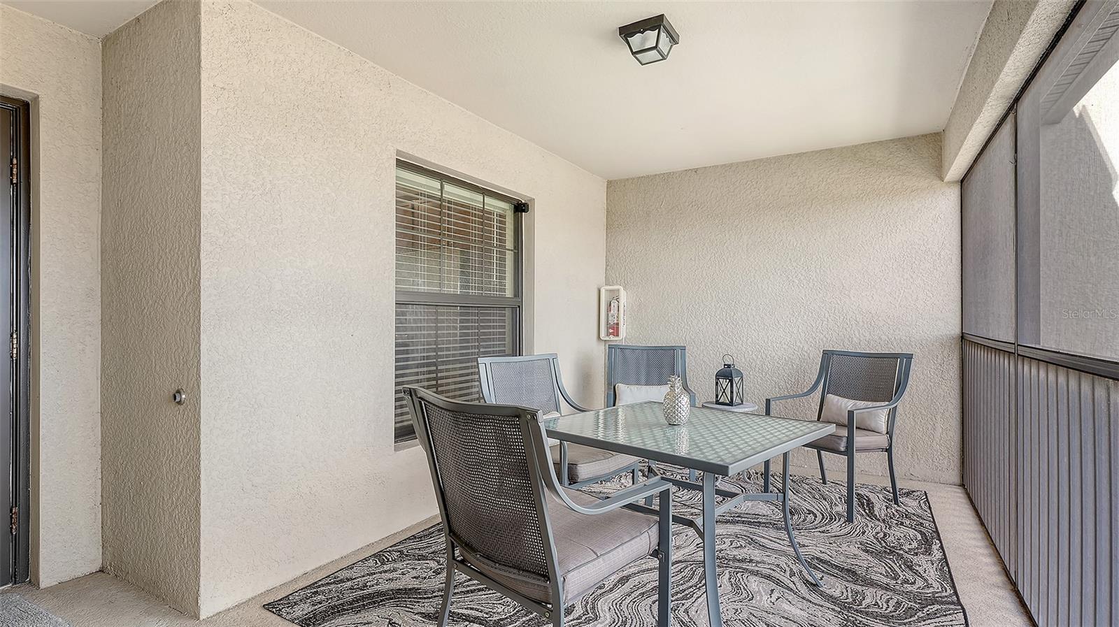 VERANDA V AT LAKEWOOD NATIONAL PH II - Residential Lease