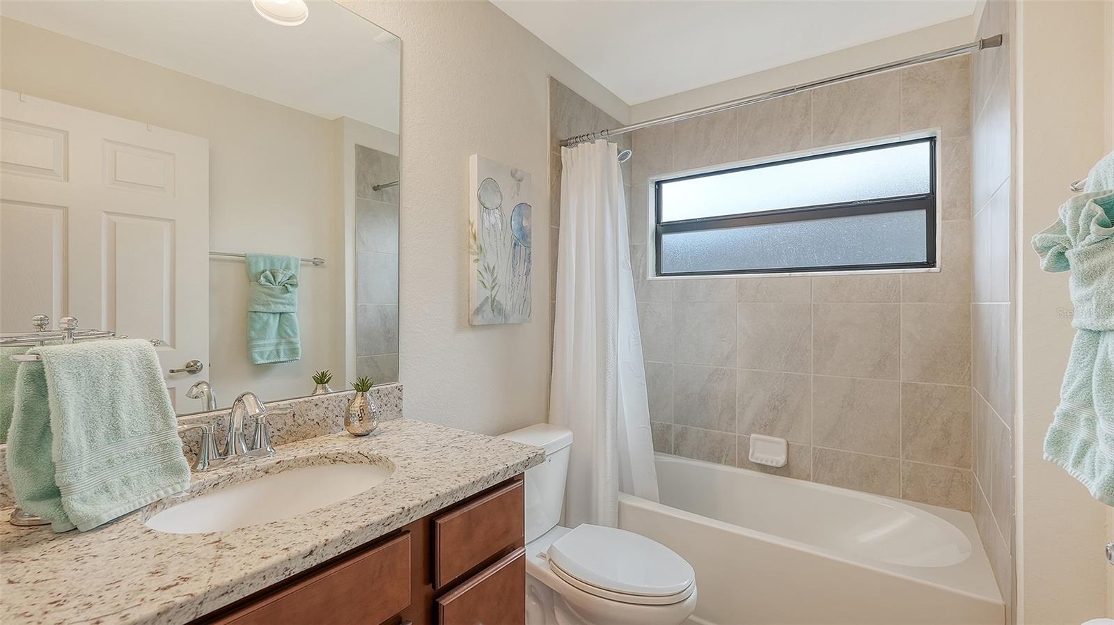 VERANDA V AT LAKEWOOD NATIONAL PH II - Residential Lease