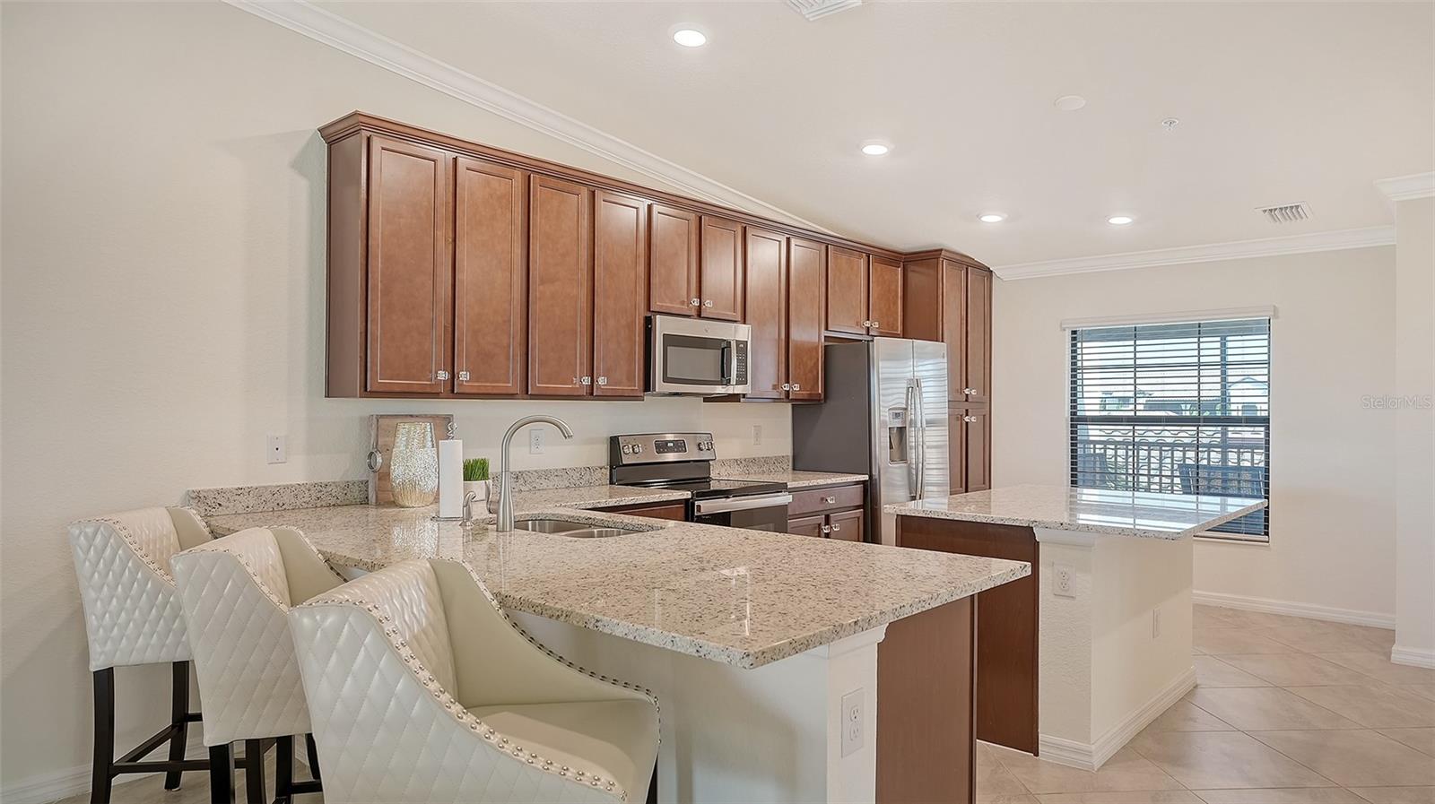 VERANDA V AT LAKEWOOD NATIONAL PH II - Residential Lease