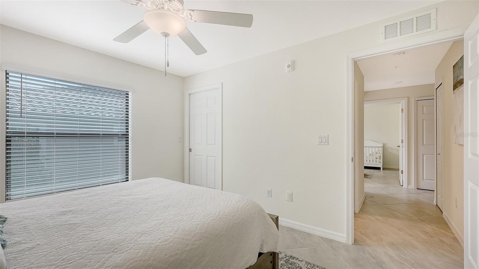 VERANDA V AT LAKEWOOD NATIONAL PH II - Residential Lease