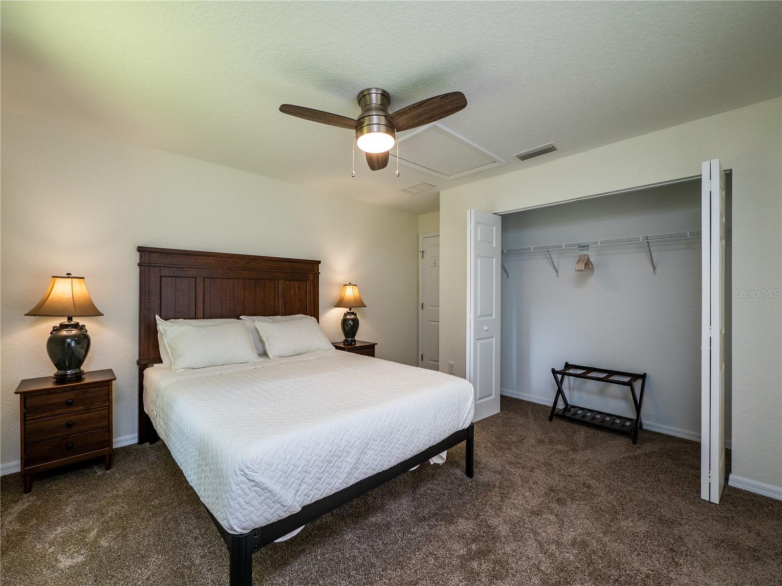 OCALA PARK ESTATE - Residential Lease