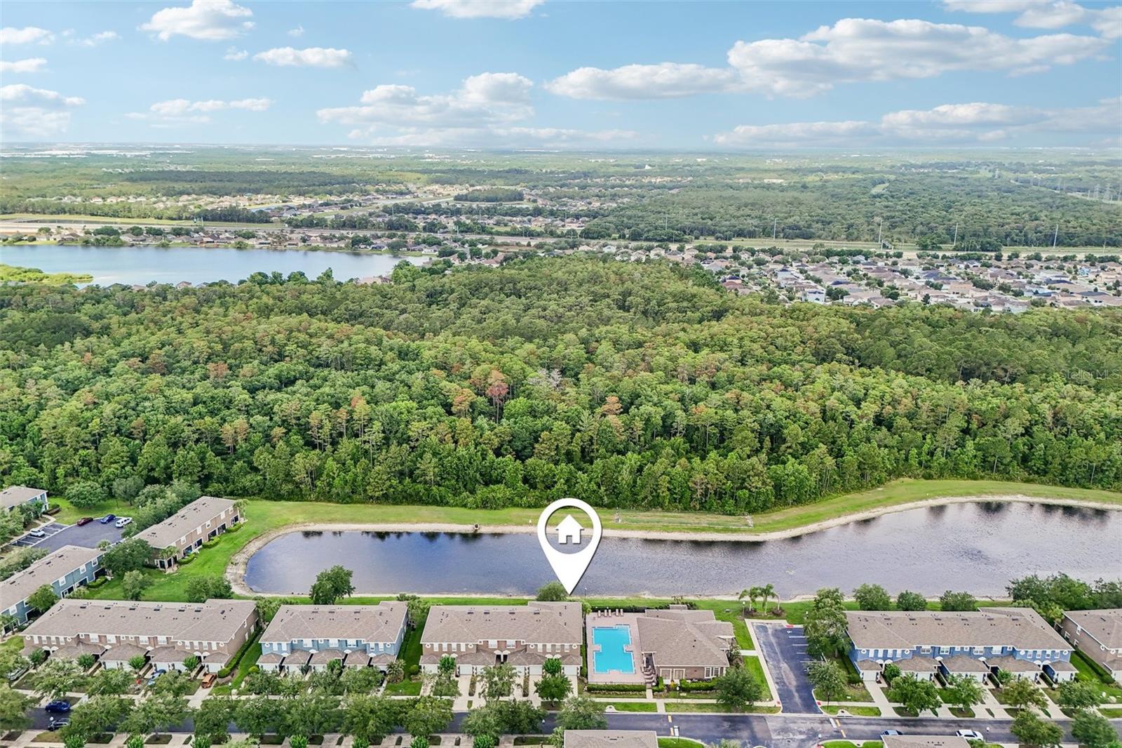 VICTORIA PINES CONDO - Residential