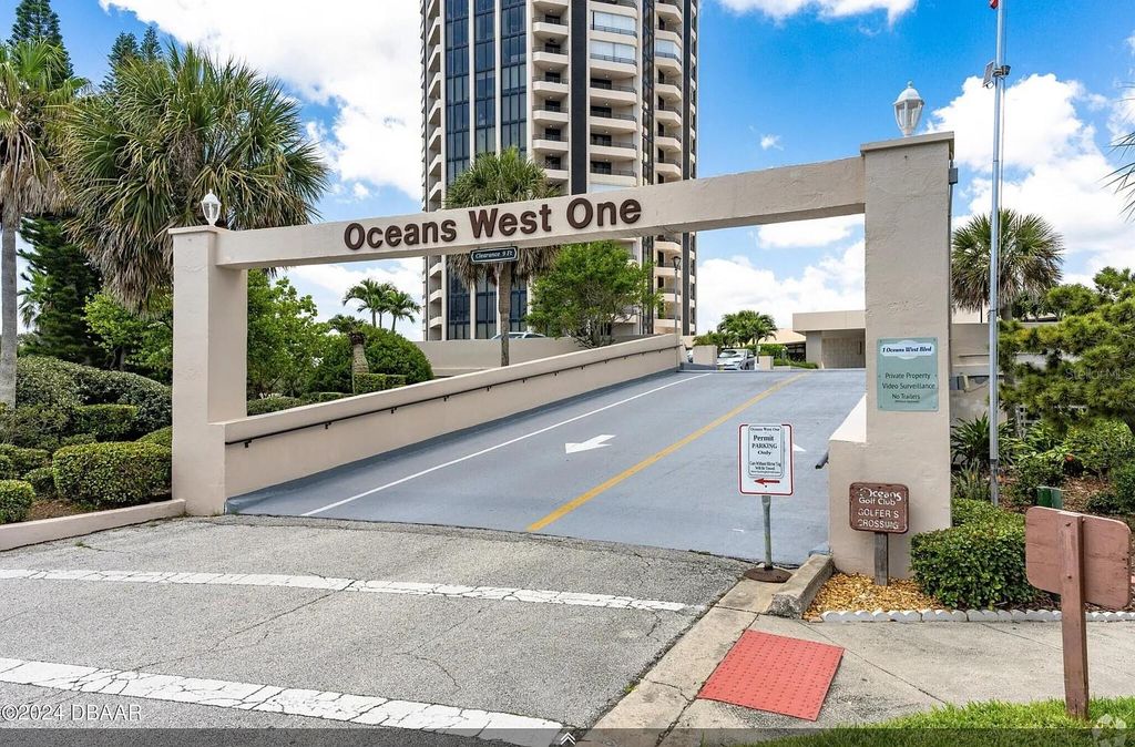 Photo of 1 Oceans West Boulevard #15B4, Daytona Beach, FL 32118 (MLS # V4945316)