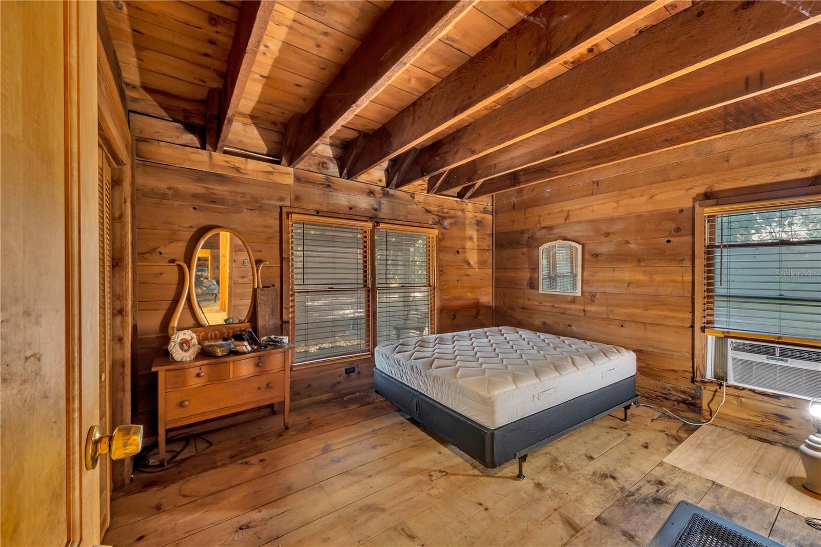 TAMPAS NORTH SIDE CNTRY CL - Residential