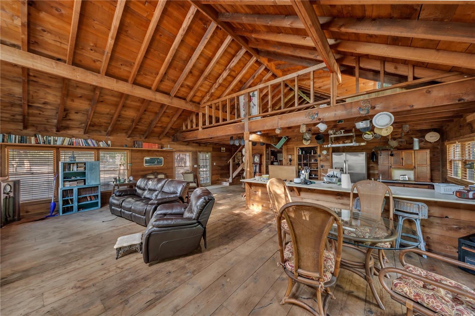 TAMPAS NORTH SIDE CNTRY CL - Residential