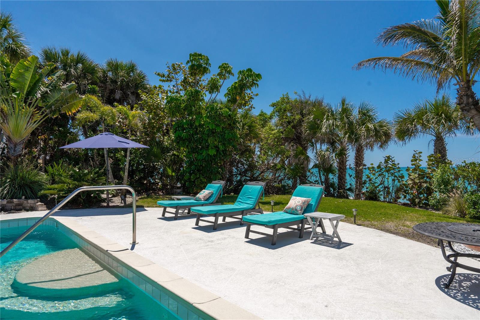 NORTH MANASOTA KEY - Residential