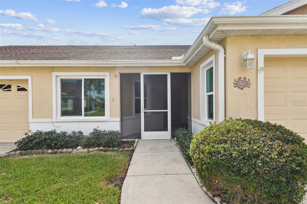 Photo of 1709 Edgewater Lane, Palmetto, FL 34221 (MLS # A4660596)