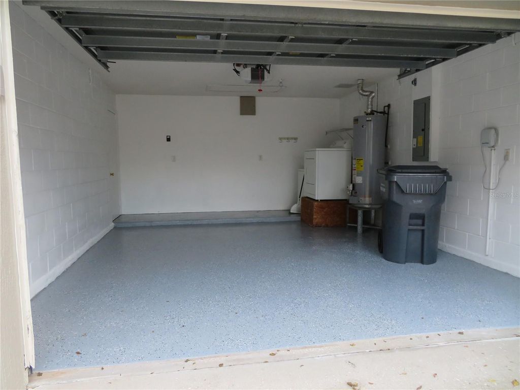 Photo of 325 Sonja Circle, Davenport, FL 33897 (MLS # O6379451)