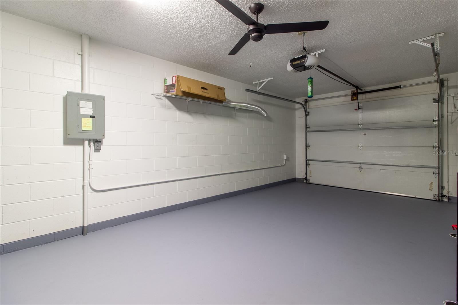 VILLAS/BELLEVIEW - Residential