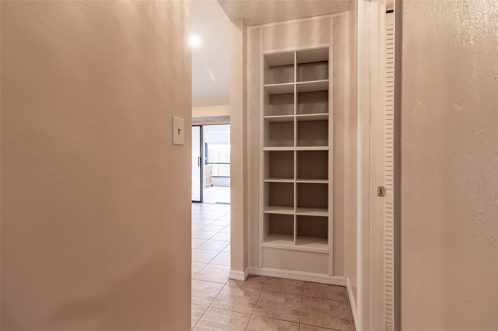 VILLAS/BELLEVIEW - Residential