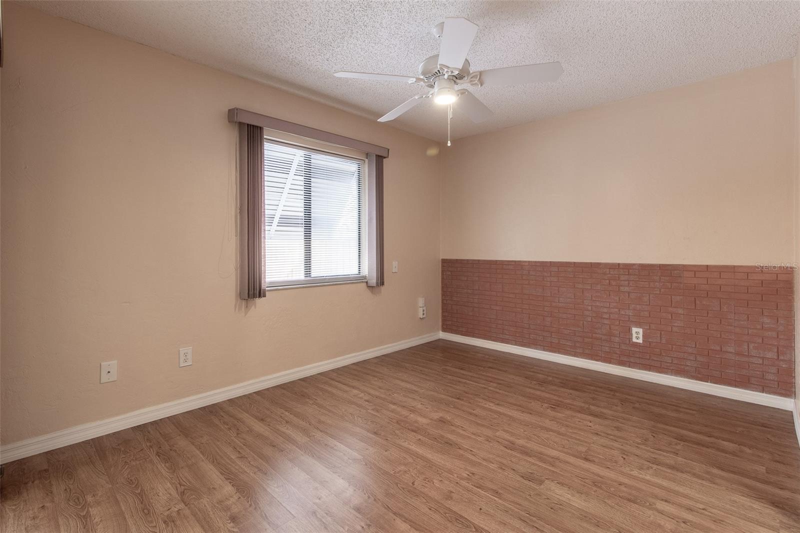 VILLAS/BELLEVIEW - Residential