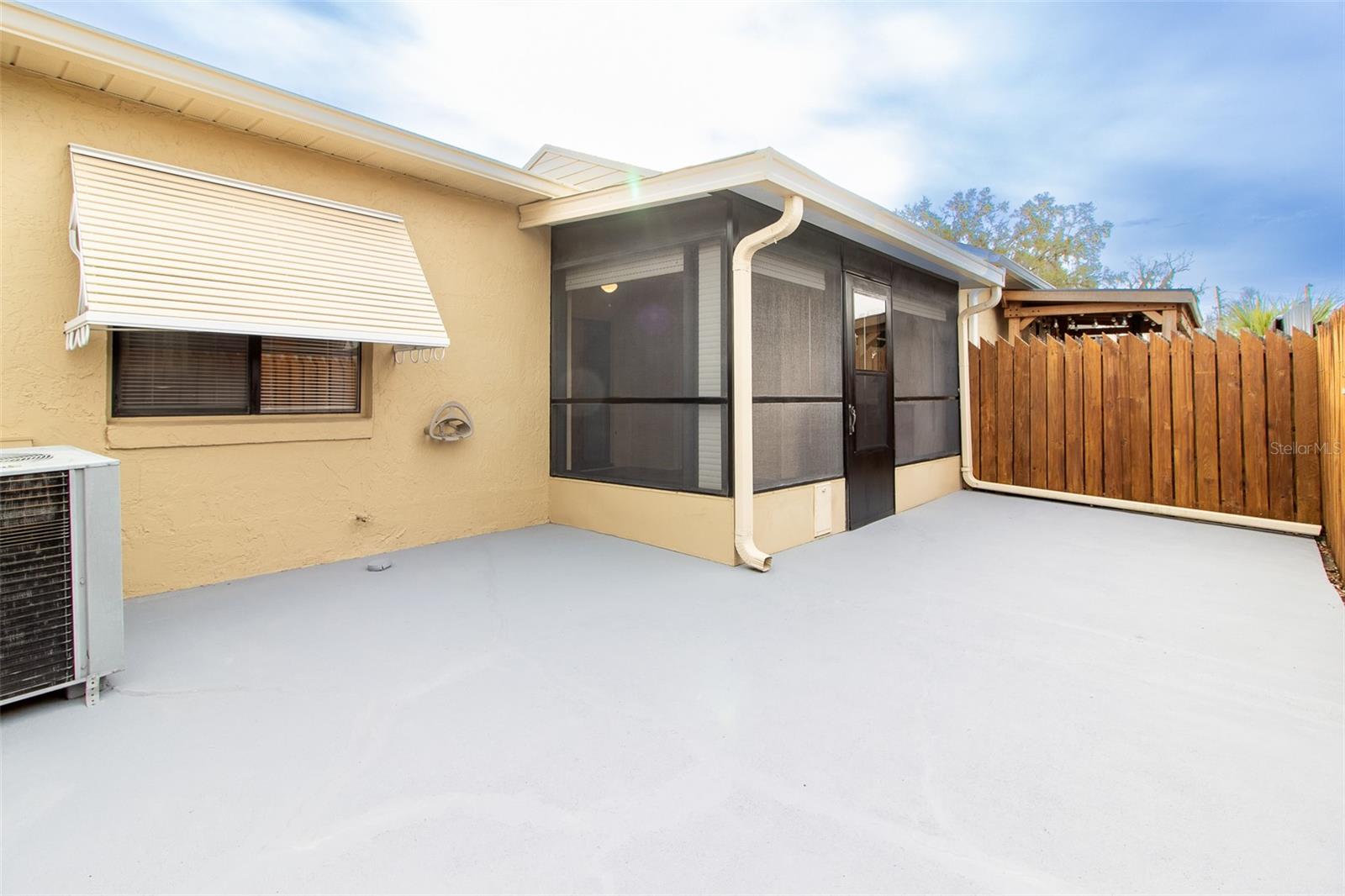 VILLAS/BELLEVIEW - Residential