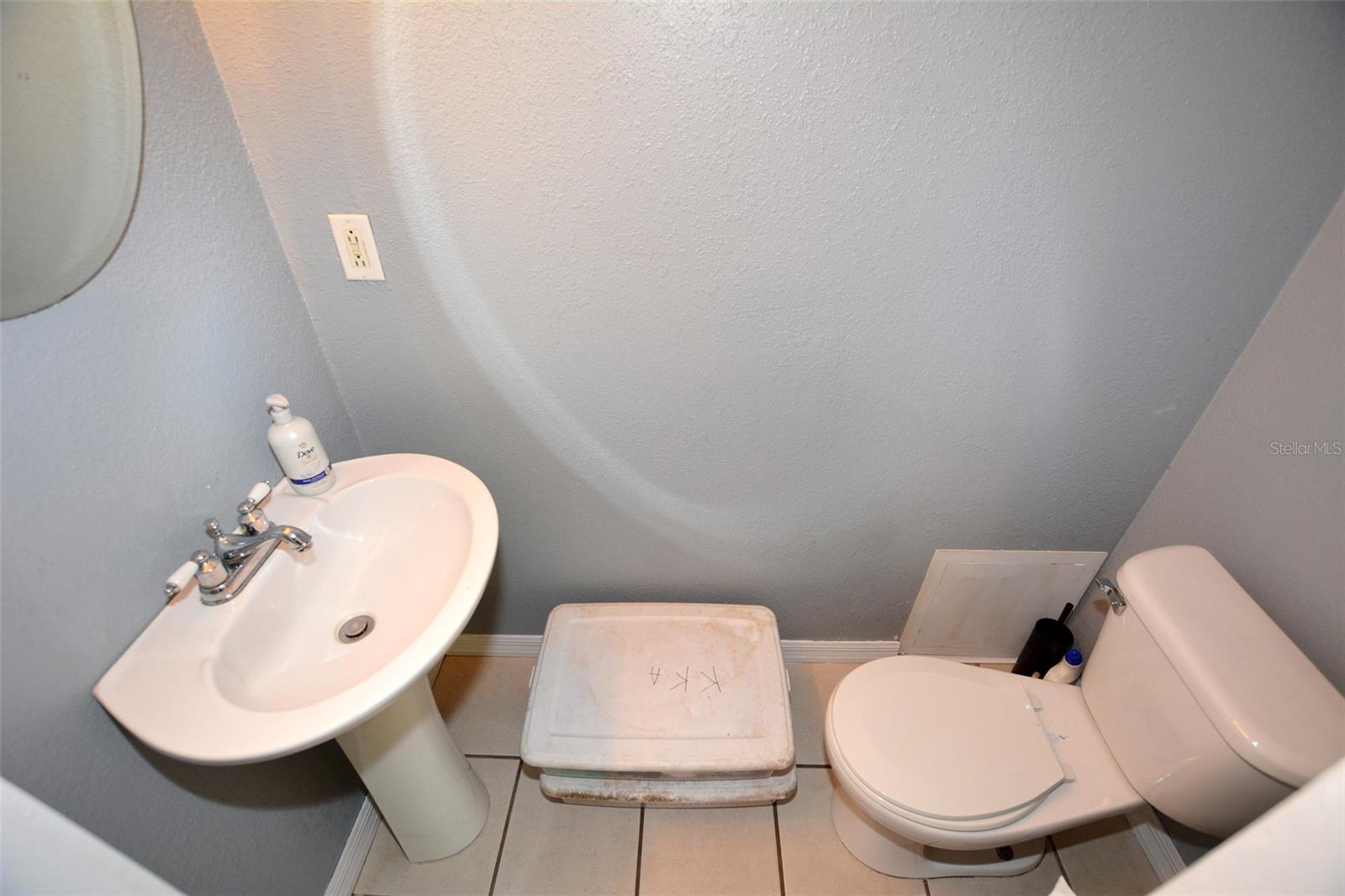 HALLAM & CO SUB - Residential