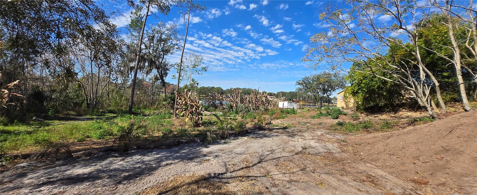 DELTONA LAKES UNIT 28 - Land