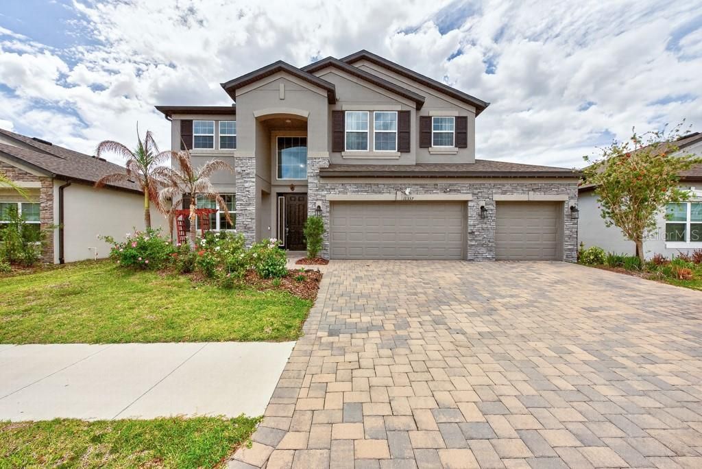 Photo of 12337 Shining Willow Street, Riverview, FL 33579 (MLS # TB8501597)