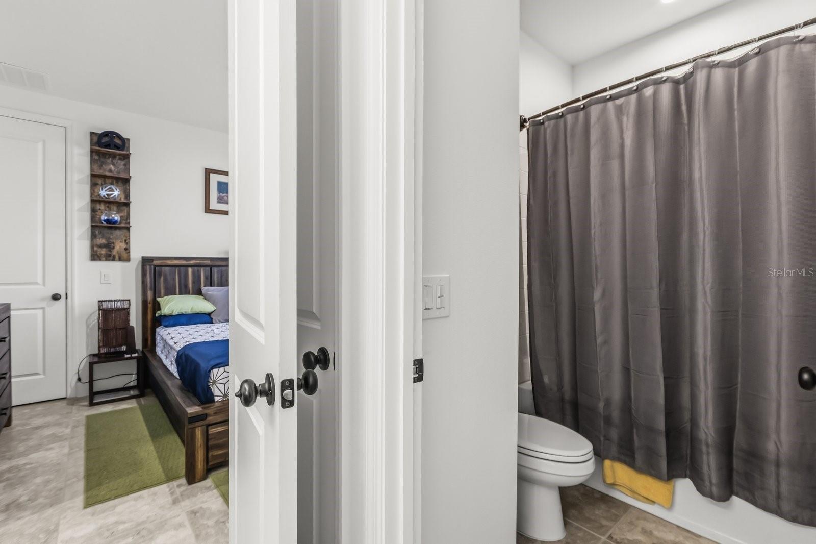 BELLALAGO PH 5J SEC 2 - Residential