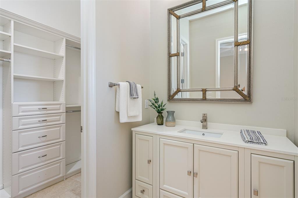 CHEVAL POLO & GOLF CL PHAS - Residential