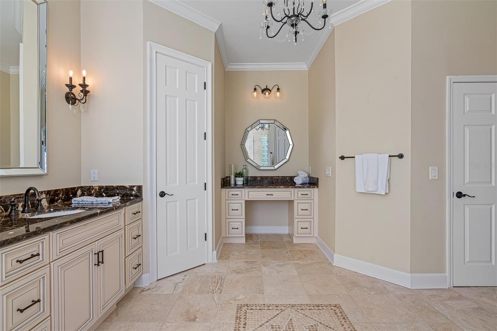 CHEVAL POLO & GOLF CL PHAS - Residential