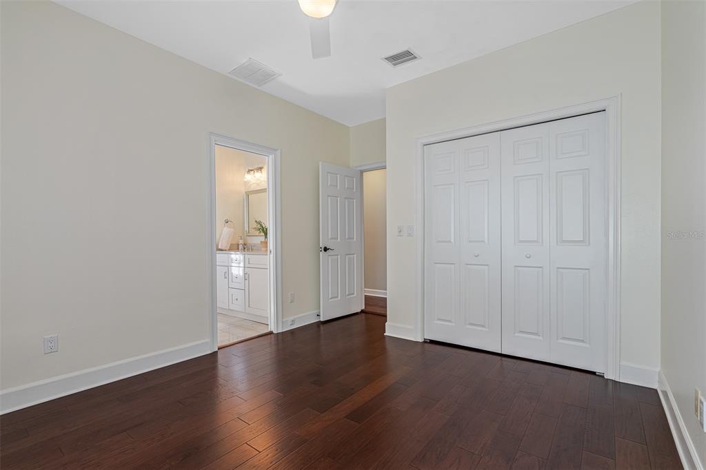 CHEVAL POLO & GOLF CL PHAS - Residential