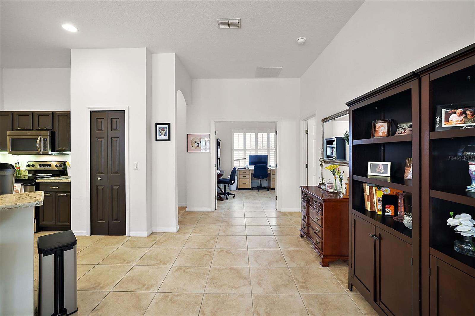 PLANTATION AT LEESBURG GLENDALE VILLAGE - Residential