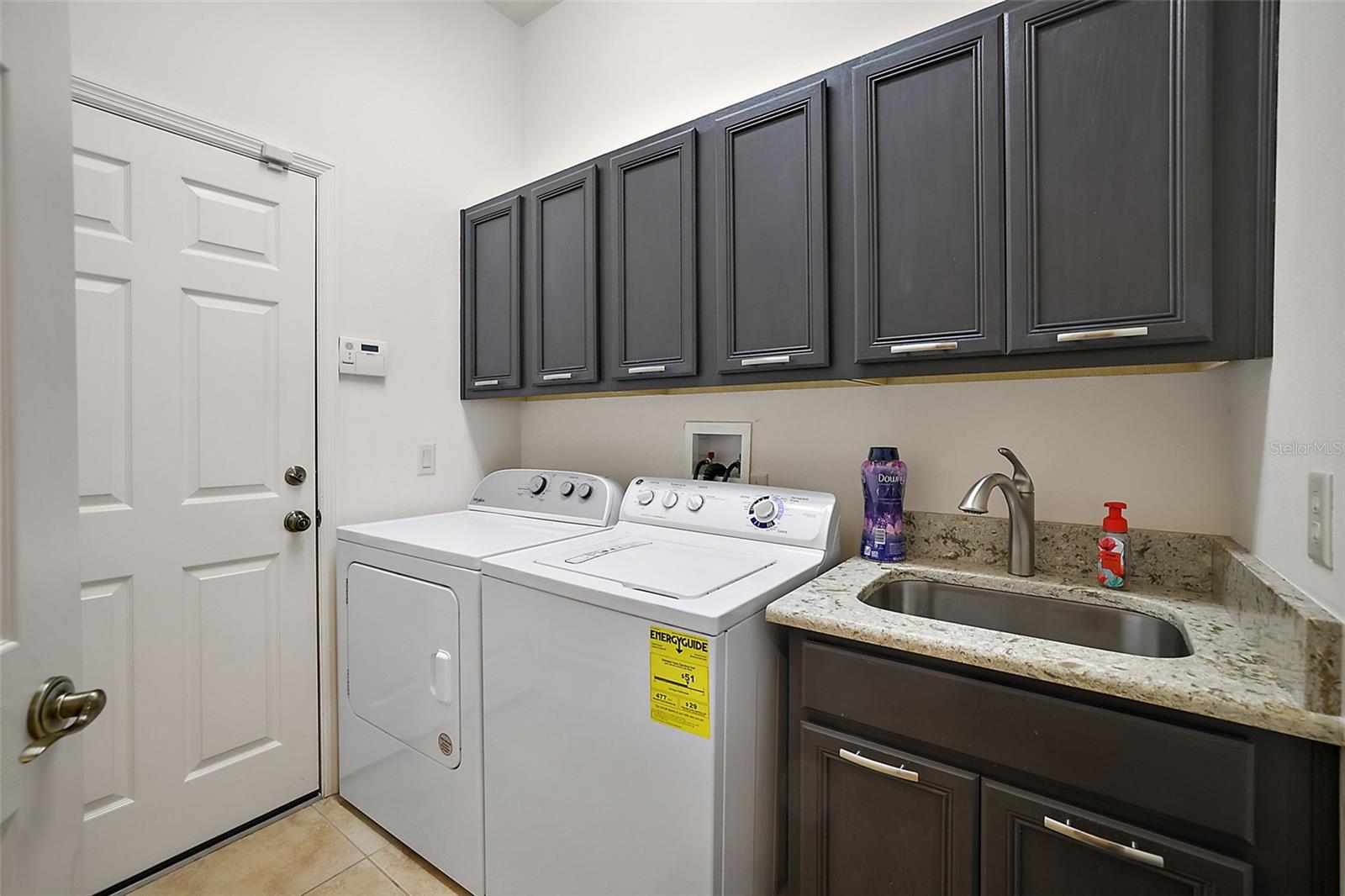 PLANTATION AT LEESBURG GLENDALE VILLAGE - Residential