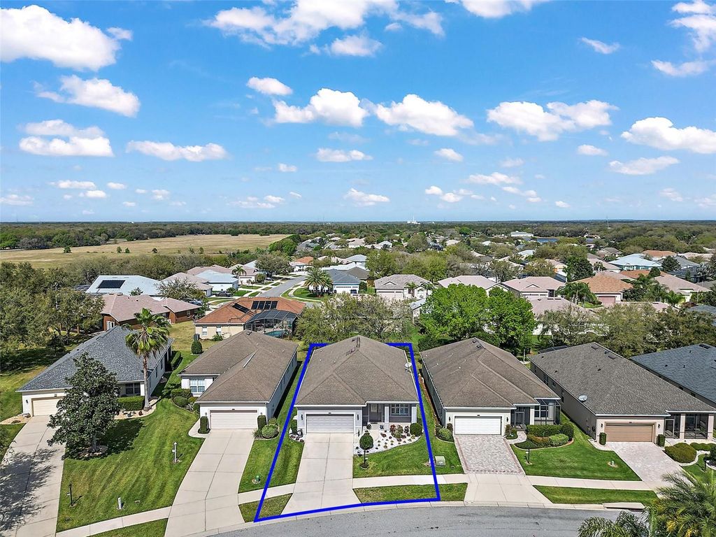 Photo of 3544 Mount Hope Loop, Leesburg, FL 34748 (MLS # G5109669)