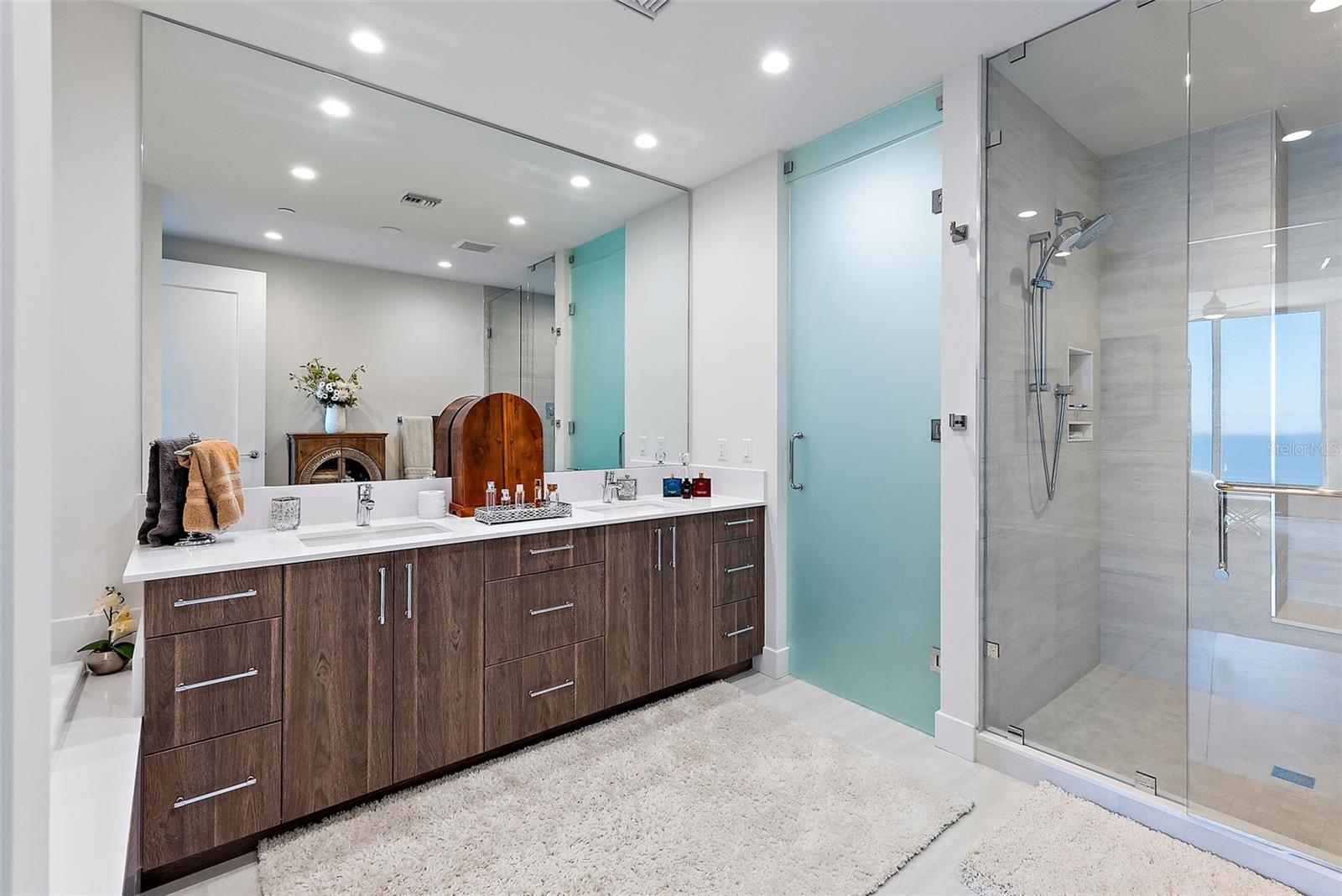 SALTAIRE ST PETERSBURG - Residential